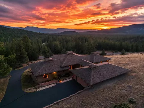 905 Dancing Bears, Portola, CA 96122
