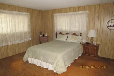 Bedroom - 58411 Cedar Ln, Cromberg, CA 96103 photo 2 of 2