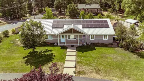17311 Mountain View Rd, Greenville, CA 95947