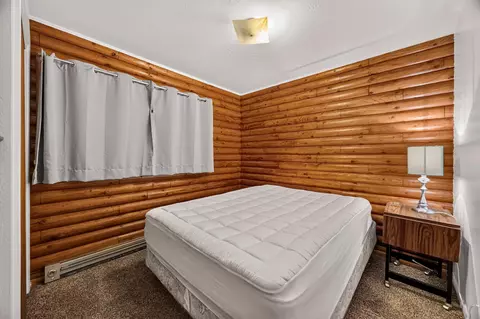 Bedroom - 254 Aspen St, Chester, CA 96020 photo 6 of 6