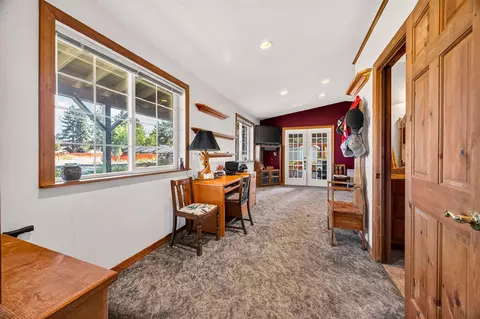 Entry Way - 254 Aspen St, Chester, CA 96020 photo 1 of 1