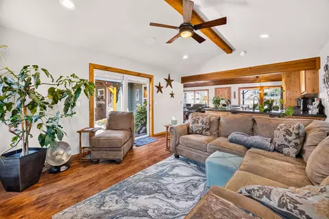 Living - 254 Aspen St, Chester, CA 96020 photo 2 of 4