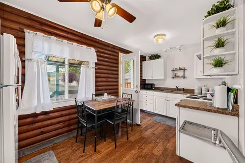 Dining - 254 Aspen St, Chester, CA 96020 photo 1 of 2