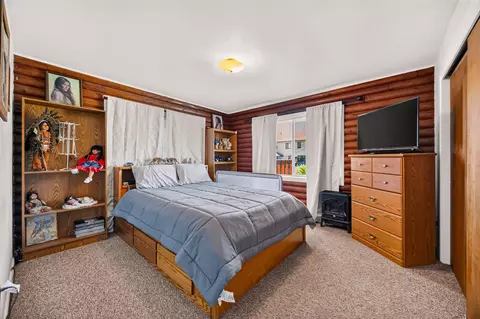 Bedroom - 254 Aspen St, Chester, CA 96020 photo 4 of 6