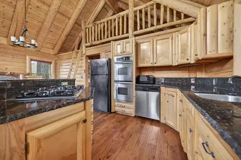 Kitchen - 645 Main St, Chester, CA 96020 photo 4 of 6