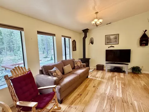 Living - 9 Miwok Trl, Graeagle, CA 96103 photo 2 of 2