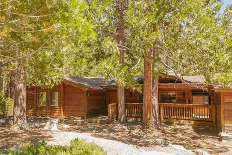 62 Tolowa Trl, Graeagle, CA 96103