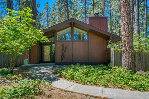 64 Graeagle Meadows Rd, Graeagle, CA 96103