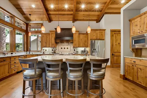 Kitchen - 243 Black Bear Trl, Clio, CA 96106 photo 2 of 7