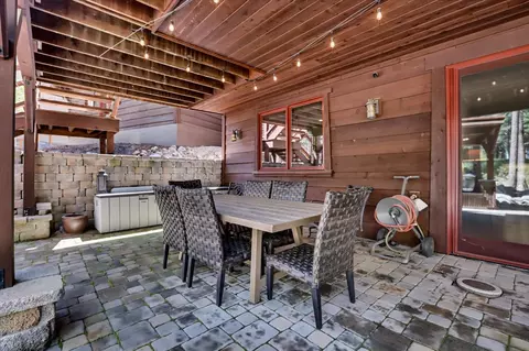 Exterior - 243 Black Bear Trl, Clio, CA 96106 photo 7 of 11