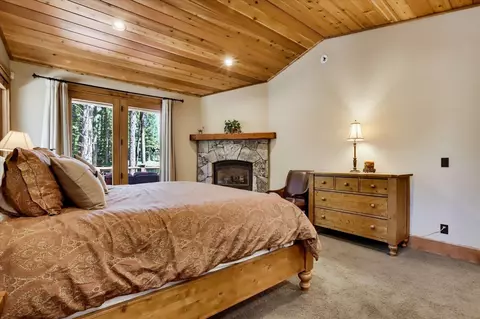 Bedroom - 243 Black Bear Trl, Clio, CA 96106 photo 7 of 7