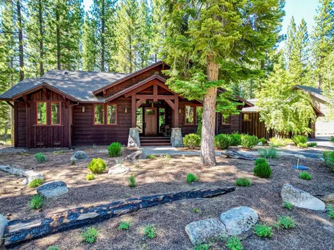Exterior - 243 Black Bear Trl, Clio, CA 96106 photo 3 of 11