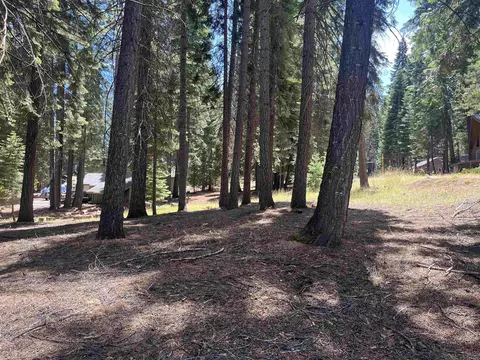 1160 Lake Ridge Rd, Lake Almanor, CA 96137
