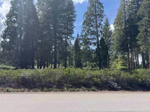 292 Dinsmore Dr, Lake Almanor, CA 96137