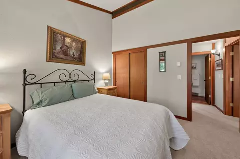 Bedroom - 41 Graeagle Meadows Rd, Graeagle, CA 96103 photo 3 of 4