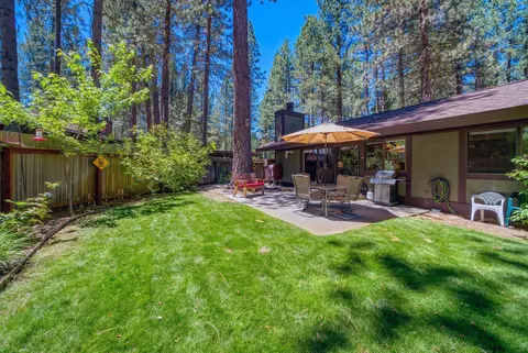 Exterior - 41 Graeagle Meadows Rd, Graeagle, CA 96103 photo 5 of 12