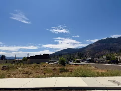 303 Main St, Greenville, CA 95947