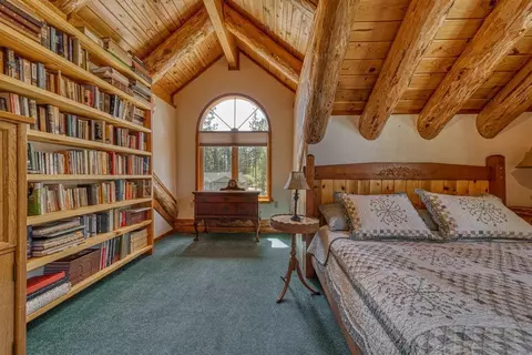 Bedroom - 289 Watson Rd, Chester, CA 96020 photo 4 of 5