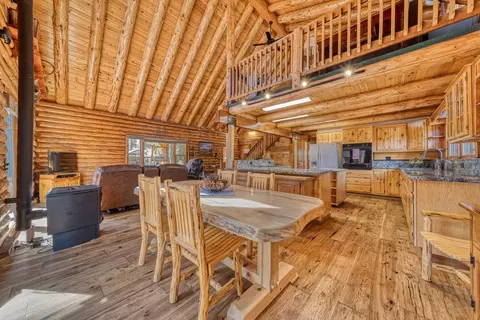 Dining - 289 Watson Rd, Chester, CA 96020 photo 2 of 2