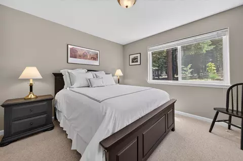 Bedroom - 362 Osprey Loop, Lake Almanor West, CA 96020 photo 5 of 6