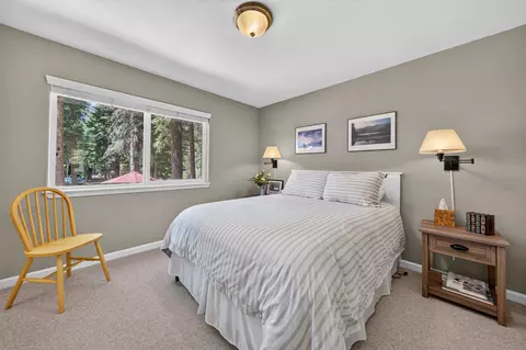 Bedroom - 362 Osprey Loop, Lake Almanor West, CA 96020 photo 6 of 6