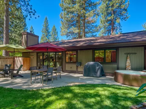 Exterior - 82 Graeagle Meadows Rd, Graeagle, CA 96103 photo 2 of 17