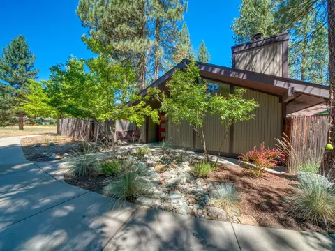 Exterior - 82 Graeagle Meadows Rd, Graeagle, CA 96103 photo 16 of 17