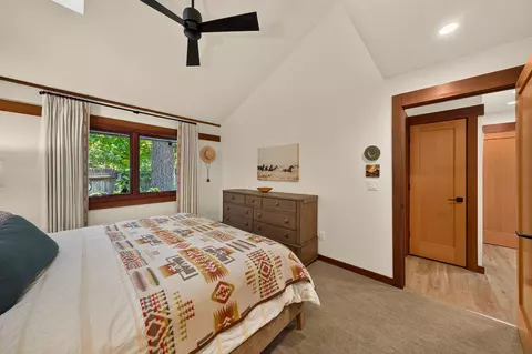 Bedroom - 82 Graeagle Meadows Rd, Graeagle, CA 96103 photo 3 of 5