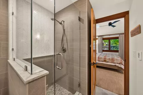 Bath - 82 Graeagle Meadows Rd, Graeagle, CA 96103 photo 2 of 4