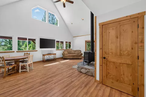 69467 Chipmunk Rd, Blairsden, CA 96103 photo 14