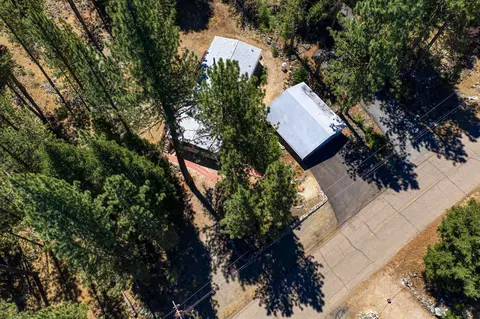 17 Kato Trl, Graeagle, CA 96103 photo 3