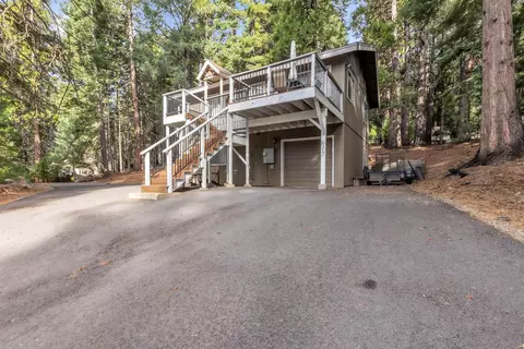 617 E Burnt Cedar Rd, Lake Almanor, CA 96137