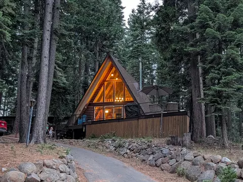 529 Spruce Cir, Lake Almanor, CA 96137