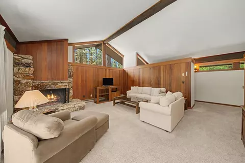 Living - 36 Graeagle Meadows Rd, Graeagle, CA 96103 photo 4 of 5
