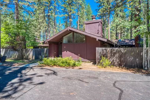 Exterior - 36 Graeagle Meadows Rd, Graeagle, CA 96103 photo 11 of 16
