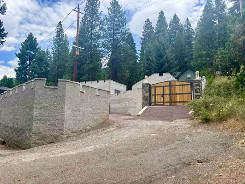 3000 Highway 147, Lake Almanor, CA 96137