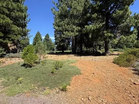 456 Durkin Dr, Lake Almanor, CA 96137