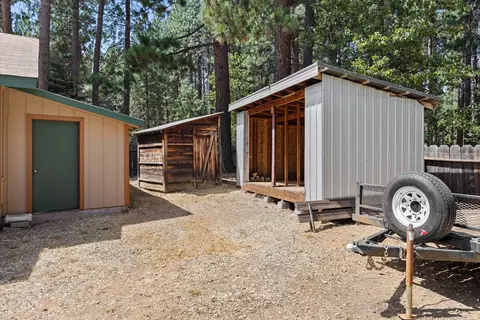 Exterior - 568 Pineleaf Dr, Meadow Valley, CA 95956 photo 10 of 12