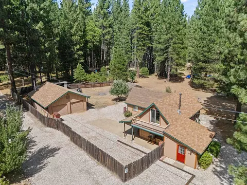 568 Pineleaf Dr, Meadow Valley, CA 95956