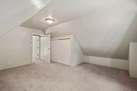 Bedroom - 568 Pineleaf Dr, Meadow Valley, CA 95956 photo 2 of 5