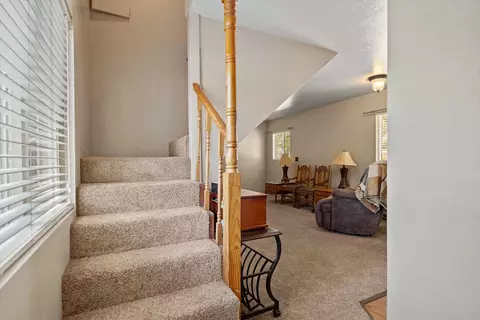 Entry Way - 568 Pineleaf Dr, Meadow Valley, CA 95956 photo 2 of 2