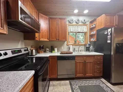 Kitchen - 2182 Pine Cone Ln, Quincy, CA 95971 photo 1 of 4
