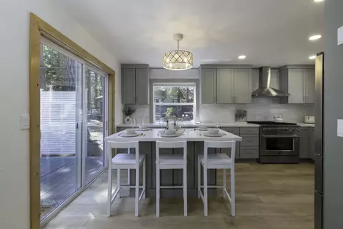 Kitchen - 24 Korominu Trl, Graeagle, CA 96103 photo 2 of 8