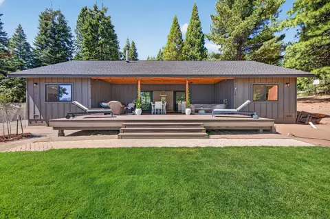 707 Lake Ridge Rd, Lake Almanor, CA 96137