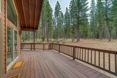 Exterior - 118 Fox Tail Ln, Clio, CA 96106 photo 7 of 13