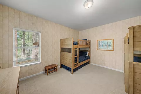 Bedroom - 118 Fox Tail Ln, Clio, CA 96106 photo 4 of 5