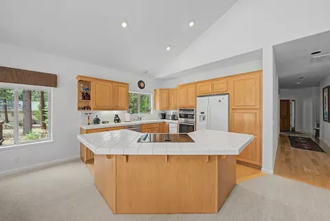 Kitchen - 118 Fox Tail Ln, Clio, CA 96106 photo 2 of 5