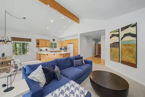 Living - 118 Fox Tail Ln, Clio, CA 96106 photo 2 of 3