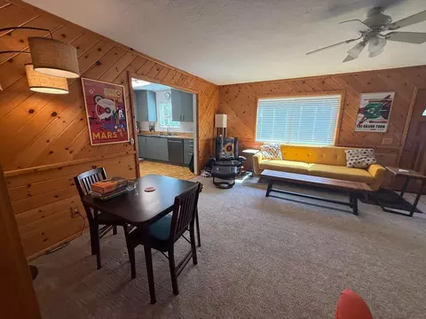 Living - 620 Pineleaf Dr, Meadow Valley, CA 95956 photo 4 of 4