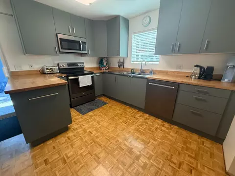 Kitchen - 620 Pineleaf Dr, Meadow Valley, CA 95956 photo 2 of 2